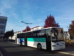 L'Intouro no 472 sur une navette de remplacement SNCF près de la gare de Massy - Palaiseau.