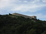 Le fort et la collégiale de Six-Fours.