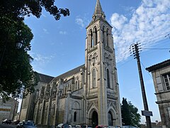 Église Saint-Ausone.