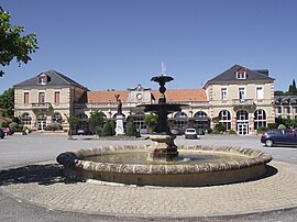 The fountain in the Place de la Pourcaou