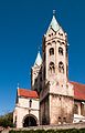 Südturm mit gotischen Blendfenstern