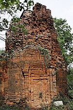 Le Prasat Khao Lon