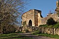 Wallanlage mit Torturm