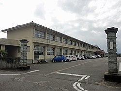 砺波市立鷹栖小学校