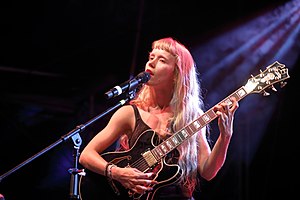 Lou performing at the Rudolstadt-Festival 2019