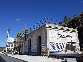 Edifício do apeadeiro de Benespera, em 2019.