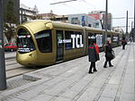 Guldfärgad Citadis 302 i Lyon