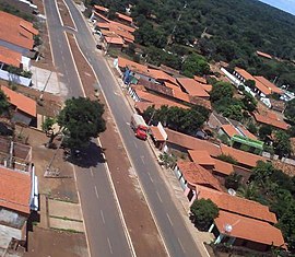 Avenida Dom Edilberto no centro de Tanque do Piauí