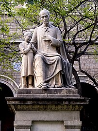 Monument au chanoine Rodó, Barcelone