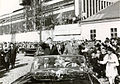 Workers welcoming Nicolae Ceaușescu and Ion Gheorghe Maurer (1968)