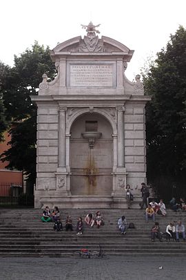 Fountain today in Piazza Trilusso