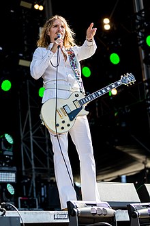 Hawkins performing live at Rock the Ring 2018