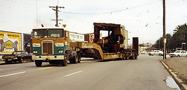 Kenworth-Sattelzugmaschine ~1975