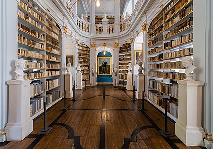 Duchess Anna Amalia Library, by Carschten