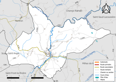 Carte en couleur présentant le réseau hydrographique de la commune