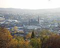 Blick vom Lousberg über Aachen mit Dom und Rathaus in der Bildmitte, 2003