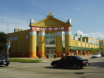 Children's Museum of Houston, Houston, US, by Robert Venturi, 1992[131]