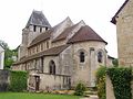 L'église vue du jardin de la mairie.