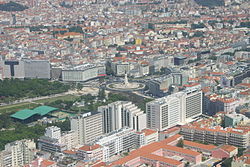 Praça Marquês de Pombal, uma das mais importantes artérias da capital, que se localiza parcialmente no território da antiga freguesia do Coração de Jesus.