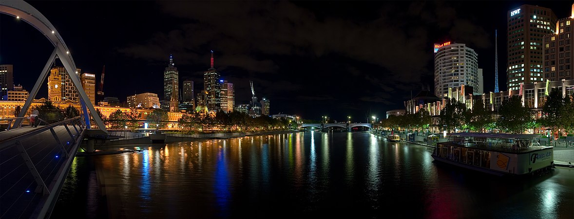 Yarra River, by Diliff