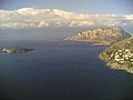 L'île de Telendos au fond, l'îlot Kyriaki à gauche, et Kalymnos à droite