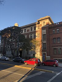 Colegio y Liceo Sagrada Familia