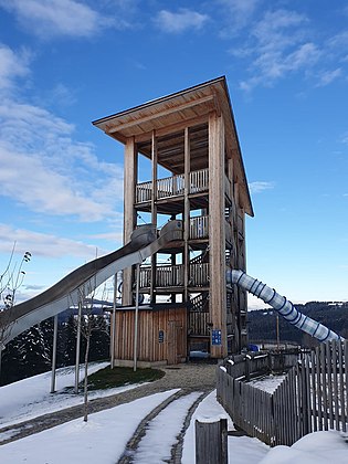 Bewerb der HTL Pinkafeld Eis-Greissler Rutsche im Krumbach von BlochbDom