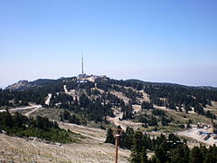 Cennetkaya Tepesi'nin (1990 m), Fatintepe'den(2045 m) görünümü