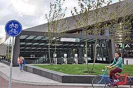 Access to underground bicycle parking