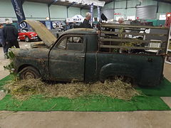 Standard Ten (en) pick-up des années 1950.