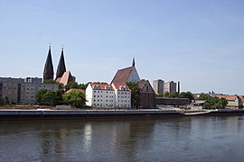 View of northern Frankfurt river front