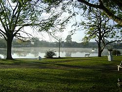 Armenian Lagoon [Lagoa Armênia]