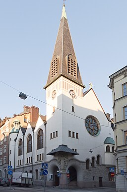 Kyrkan från Upplandsgatan.