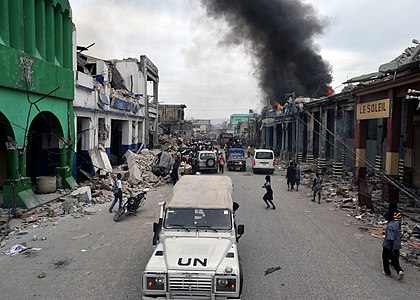 UN patrol after the 2010 Haiti earthquake, by Marcello Casal Jr/Agencia Brasil