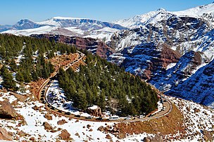 Accès à la station d'Oukaïmden, dans le Haut Atlas (Maroc). (définition réelle 4 288 × 2 848)