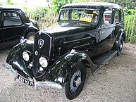 The 201 was typical of many western European family saloons in that during the 1930s the standard body was redesigned to incorporate new ideas about streamlining.