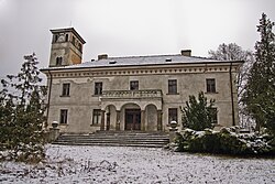 Torzeniec Palace