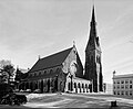 ユニティ教会、マサチューセッツ州スプリングフィールド（1866年-1869年）、リチャードソンが初めて受けた注文