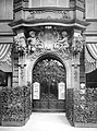 Entrance to the Kaiserpalast 1901