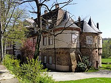 Château de Birkenwald : façade sur parc.