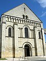 Façade de l'abbatiale.