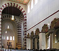 Vierung mit Chorbogen und Vierungsbögen in der flach gedeckten Michaeliskirche (Hildesheim)