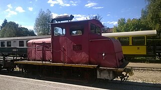 Locotracteur no 62 en gare de Raucoules.