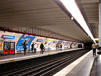 Line 9 platforms at Miromesnil