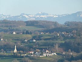 A general view of Saint-Ondras