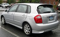 2004–2006 Kia Spectra5 SX hatchback (US)