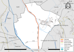 Carte en couleur présentant le réseau hydrographique de la commune