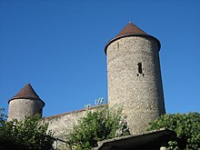 Vue oblique de deux tours.