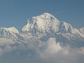 Die suidelike wand van Dhaulagiri