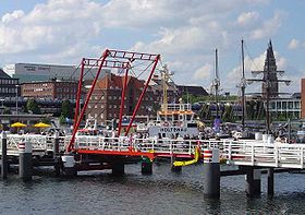 La passerelle de la Hörn dépliée